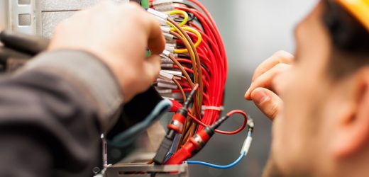 3 Things to Consider when Choosing an Electrician