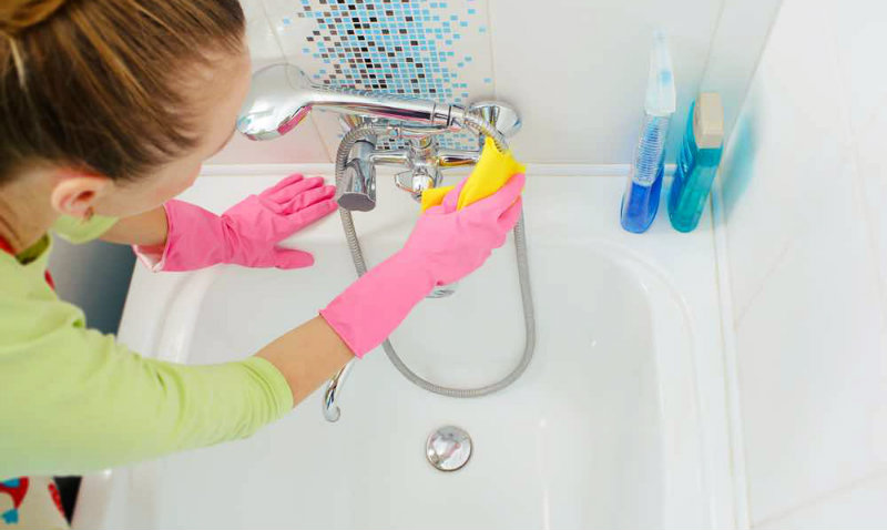 5 Warning Signs That You May Need A Tub Repair In Your Bathroom!